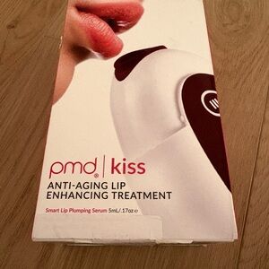 PMD Kiss Lip Enhancing Treatment - White and Red
